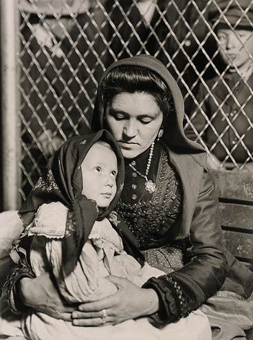 Italian-Immigrant-Ellis Isle